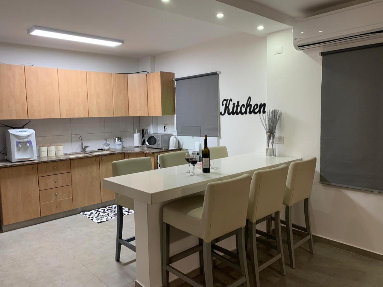 Spat Apartments Bat Yam Exterior foto